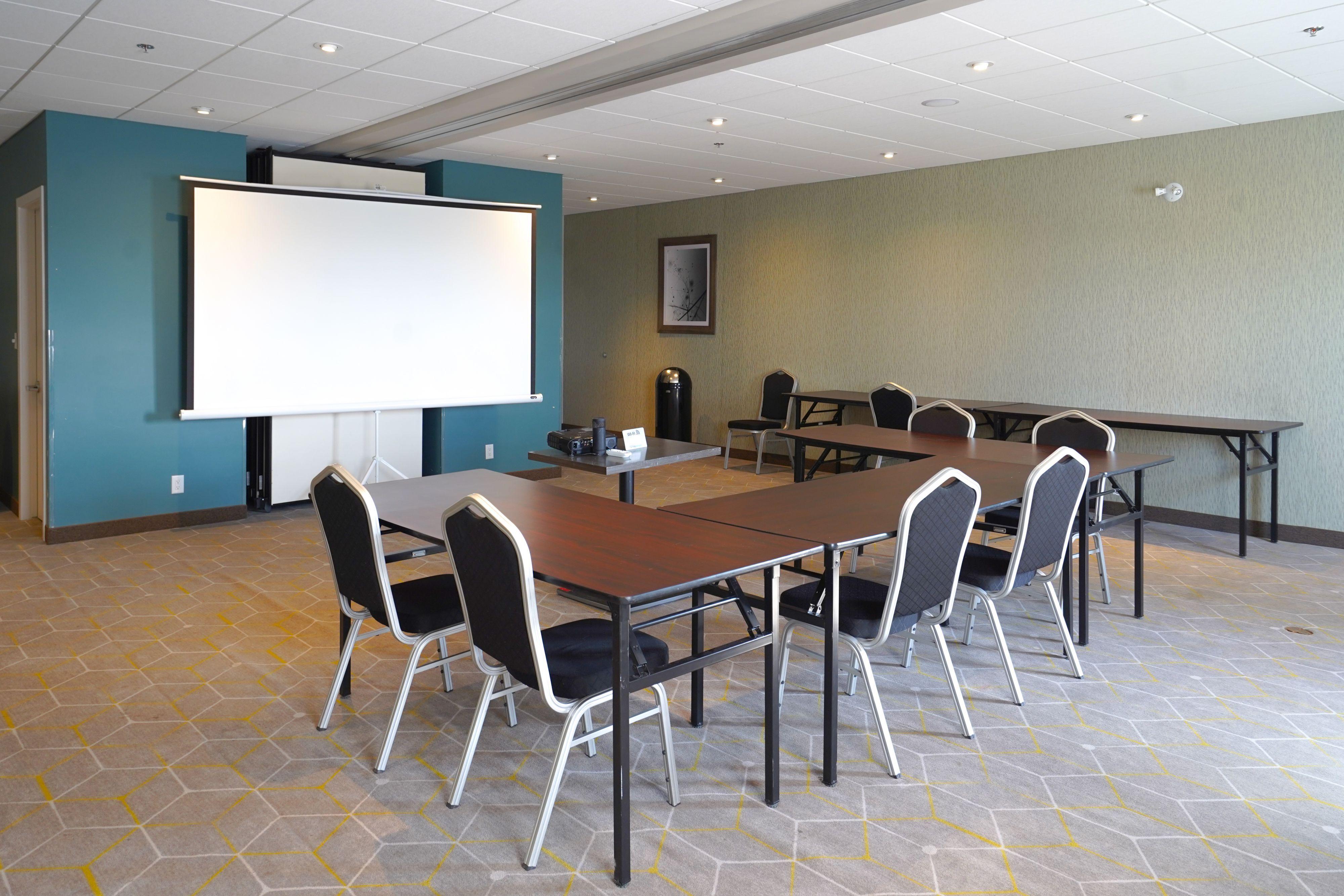 Fairfield Inn & Suites By Marriott Airdrie Bagian luar foto